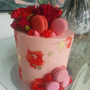 Macaron Cake