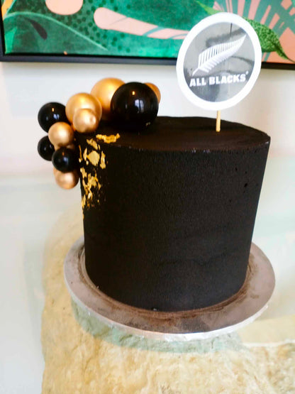 Gold Baubbles Cake